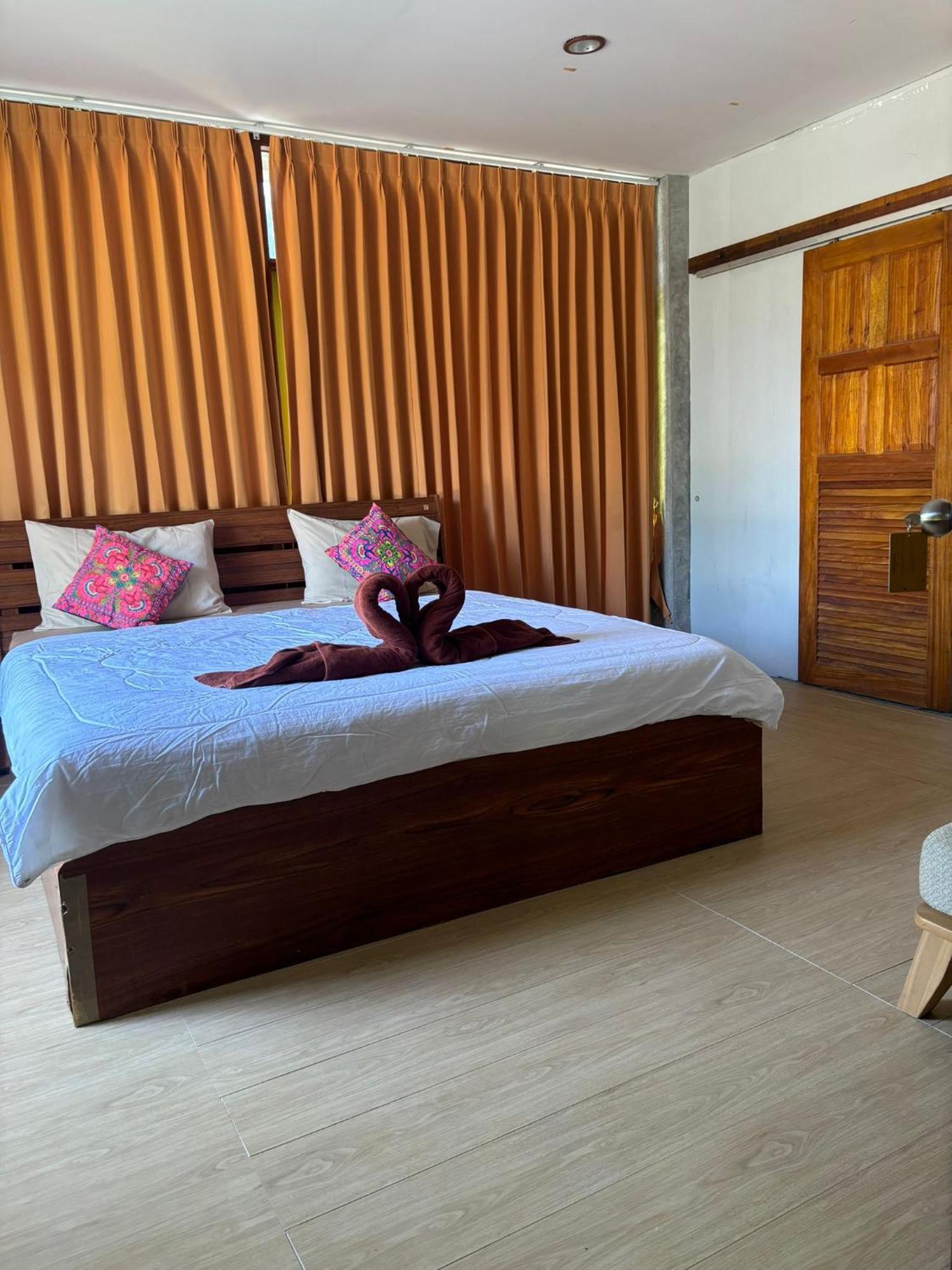 Tonmai Suites เกาะลันตา ภายนอก รูปภาพ