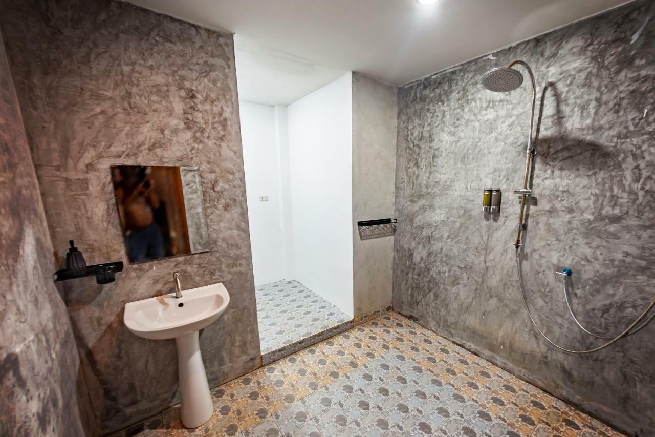 Tonmai Suites เกาะลันตา ภายนอก รูปภาพ